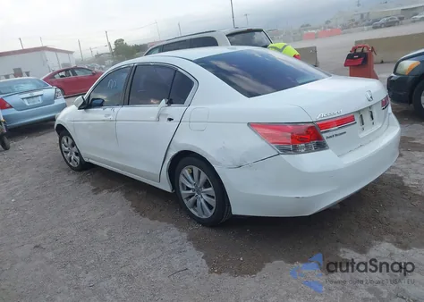 2012 Honda Accord 2.4 Ex-L из США, поврежденный, VIN 1HGCP2F86CA118152